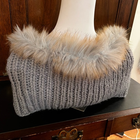 Surell Accessories - Surell Wool and Faux Fur Scarf.